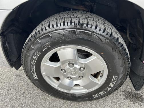 2013 Toyota Tundra Grade