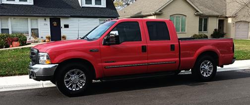 Red 2000 Ford F-250 Lariat Crew Cab Super Duty