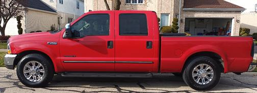 Red 2000 Ford F-250 Lariat Crew Cab Super Duty