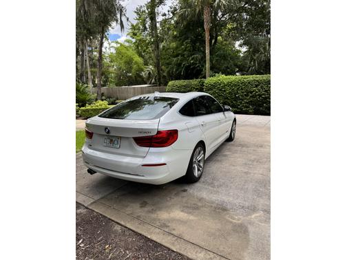 2018 BMW 330 Gran Turismo i xDrive