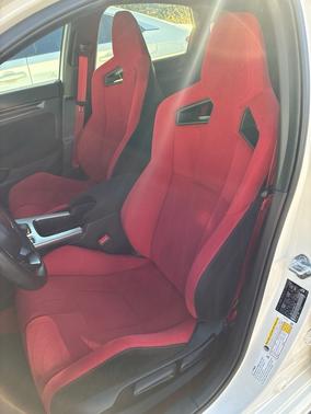 2023 Honda Civic Type R Base