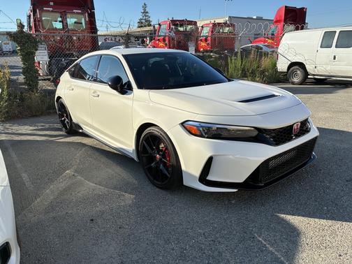 2023 Honda Civic Type R Base