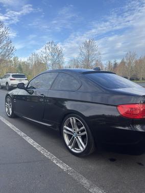 Black 2012 BMW 335 is