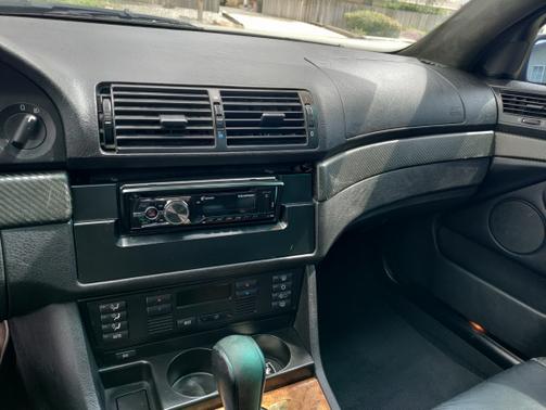 2000 BMW 528 i