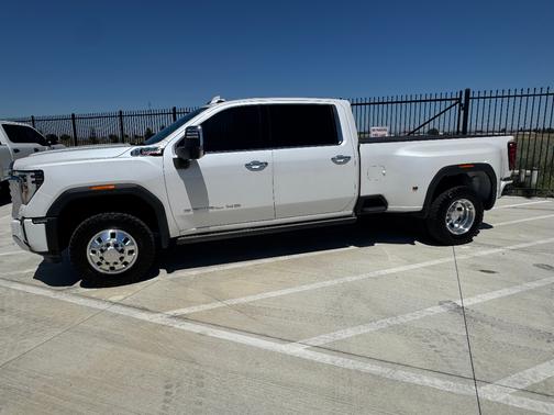 White 2024 GMC Sierra 3500 Denali