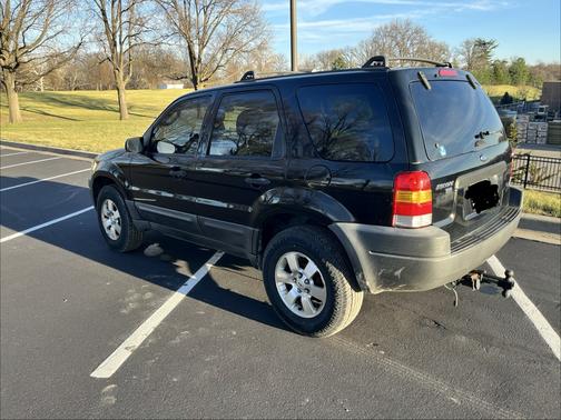 2004 Ford Escape XLT
