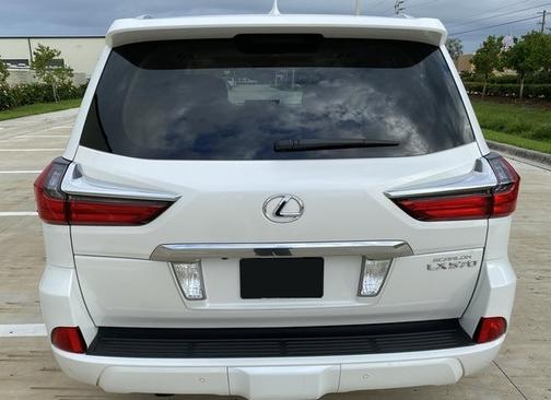 2017 Lexus LX 570 Base
