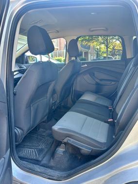 Silver 2013 Ford Escape SE