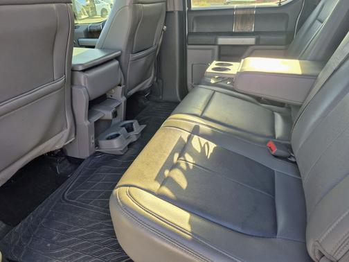 White 2018 Ford F-150 Lariat