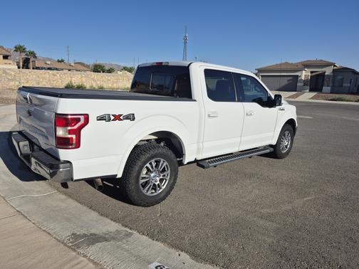 White 2018 Ford F-150 Lariat