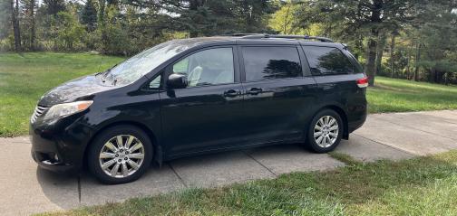 2012 Toyota Sienna XLE
