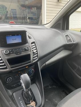 White 2019 Ford Transit Connect XL