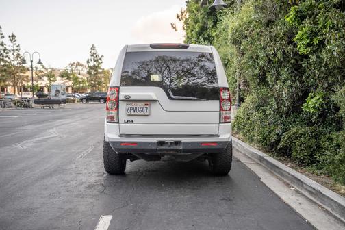 2011 Land Rover LR4 Base