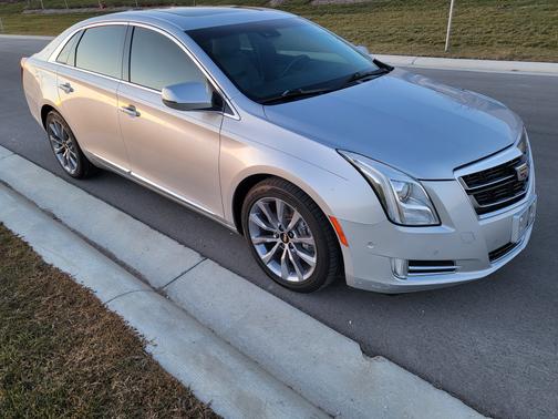 2016 Cadillac XTS Luxury