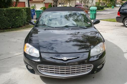 2003 Chrysler Sebring LXi
