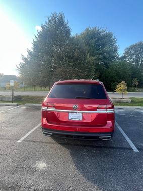 2021 Volkswagen Atlas 3.6L SE w/Technology