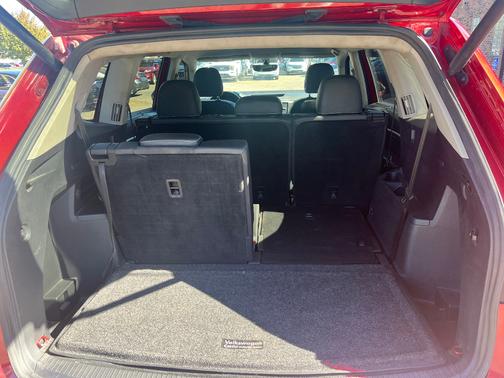 2021 Volkswagen Atlas 3.6L SE w/Technology