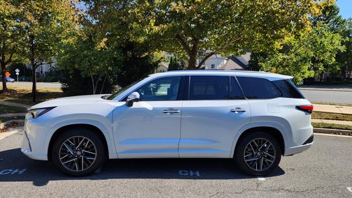 2024 Lexus TX 350 Premium