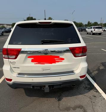 White 2011 Jeep Grand Cherokee Limited