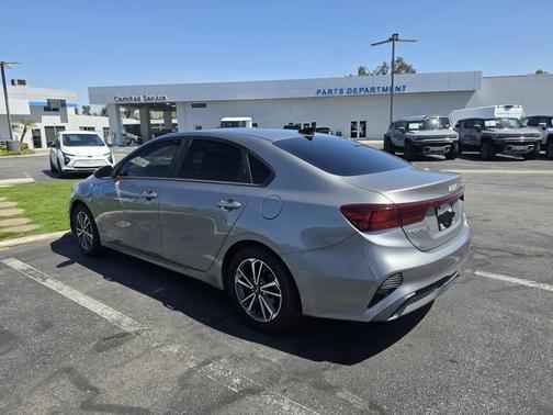 Gray 2022 Kia Forte LXS