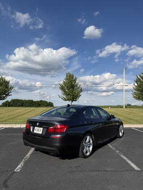 Gray 2013 BMW 550 i xDrive