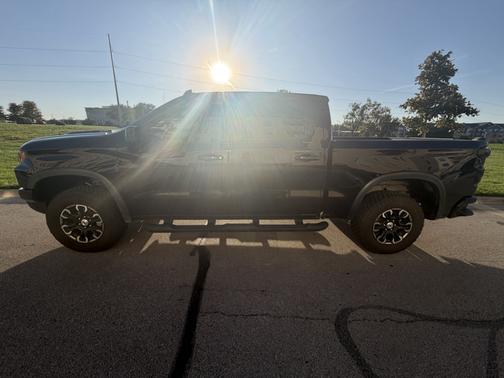 Black 2023 Chevrolet Silverado 1500 ZR2