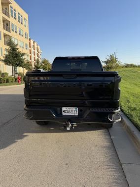 Black 2023 Chevrolet Silverado 1500 ZR2
