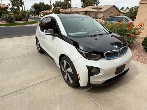 White 2017 BMW i3 94 Ah
