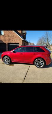 Red 2014 Ford Edge Sport