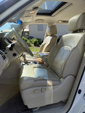 2014 INFINITI QX80 Base