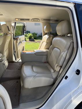 2014 INFINITI QX80 Base