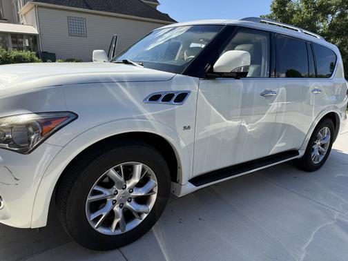 2014 INFINITI QX80 Base