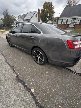 2016 Ford Taurus SEL
