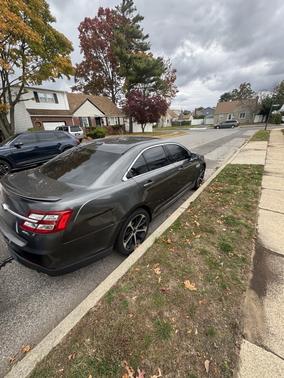 2016 Ford Taurus SEL