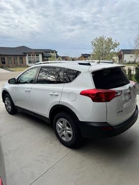 White 2013 Toyota RAV4 LE