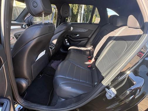 Black 2018 Mercedes-Benz GLC 300 4MATIC