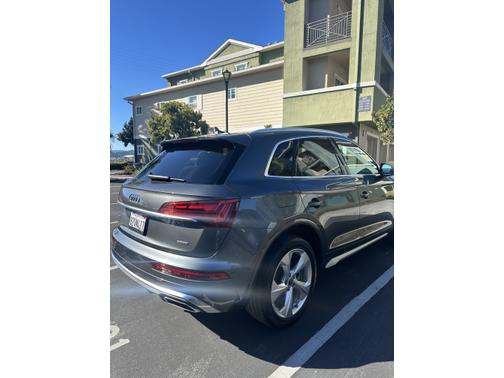 2022 Audi Q5 45 S line Premium Plus
