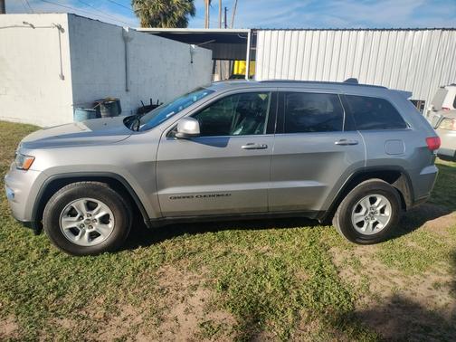 2017 Jeep Grand Cherokee Laredo