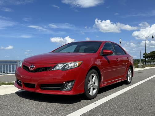 2012 Toyota Camry SE