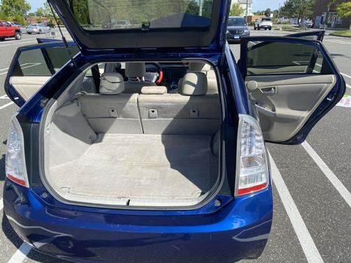 2010 Toyota Prius IV