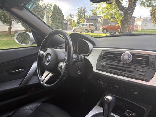 2006 BMW Z4 3.0i Roadster