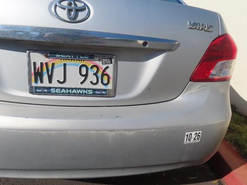 Silver 2009 Toyota Yaris Base
