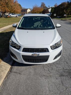 2015 Chevrolet Sonic LS