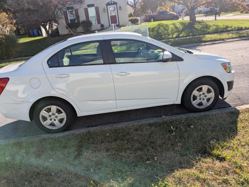 2015 Chevrolet Sonic LS