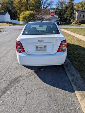 2015 Chevrolet Sonic LS