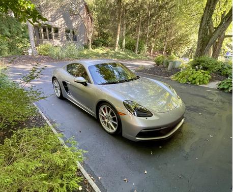 2025 Porsche 718 Cayman GTS 4.0