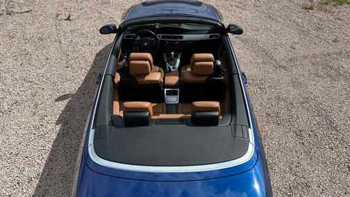 Blue 2009 BMW 335 i