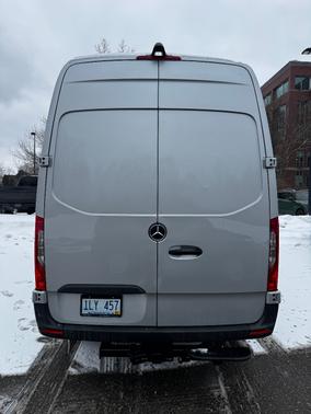 2022 Mercedes-Benz Sprinter 2500 Standard Roof