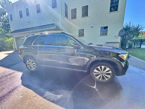 Black 2020 Mercedes-Benz GLE 350 4MATIC