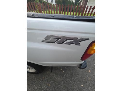 White 2006 Ford Ranger STX SuperCab